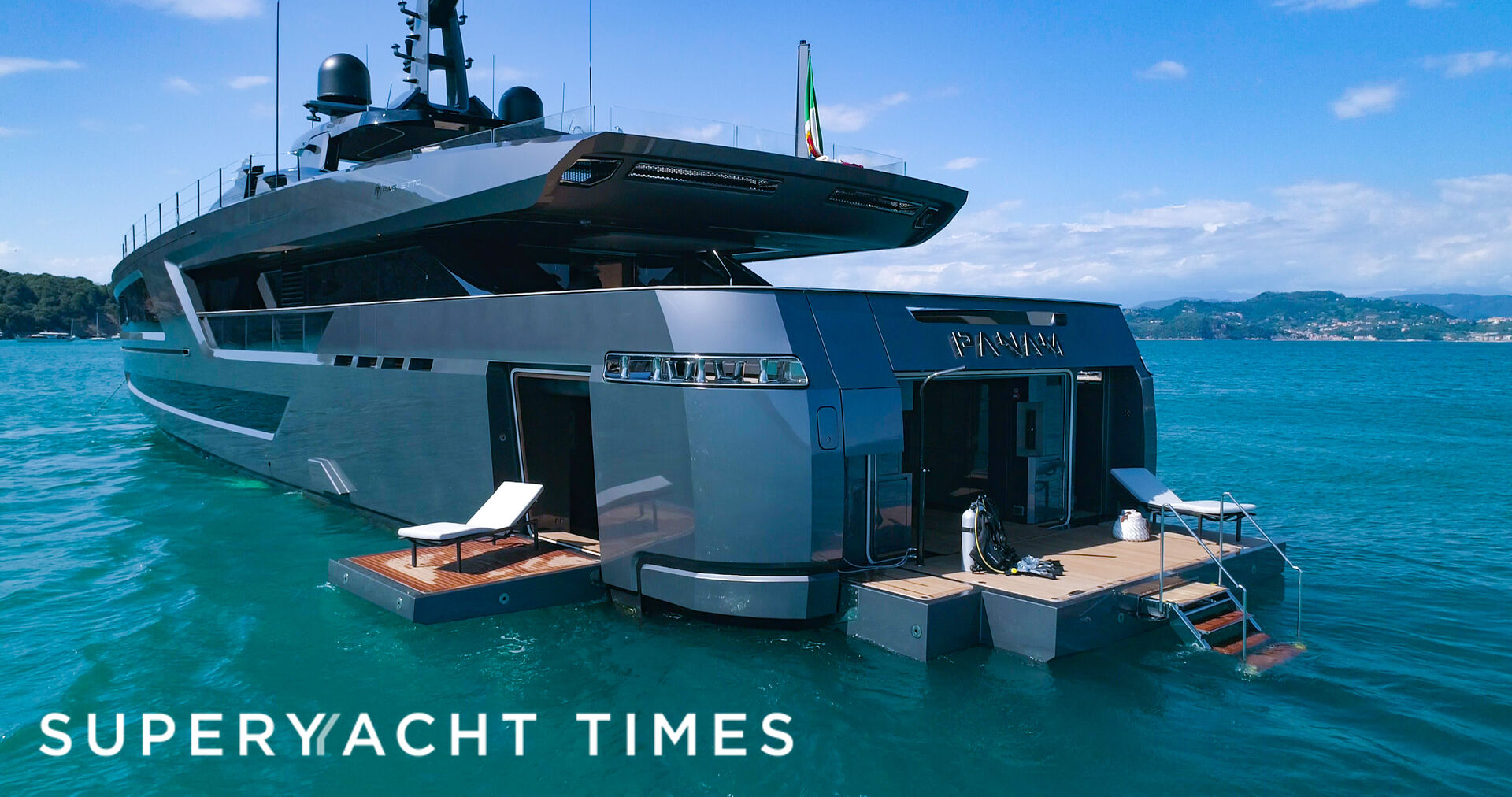Panam yacht stern
