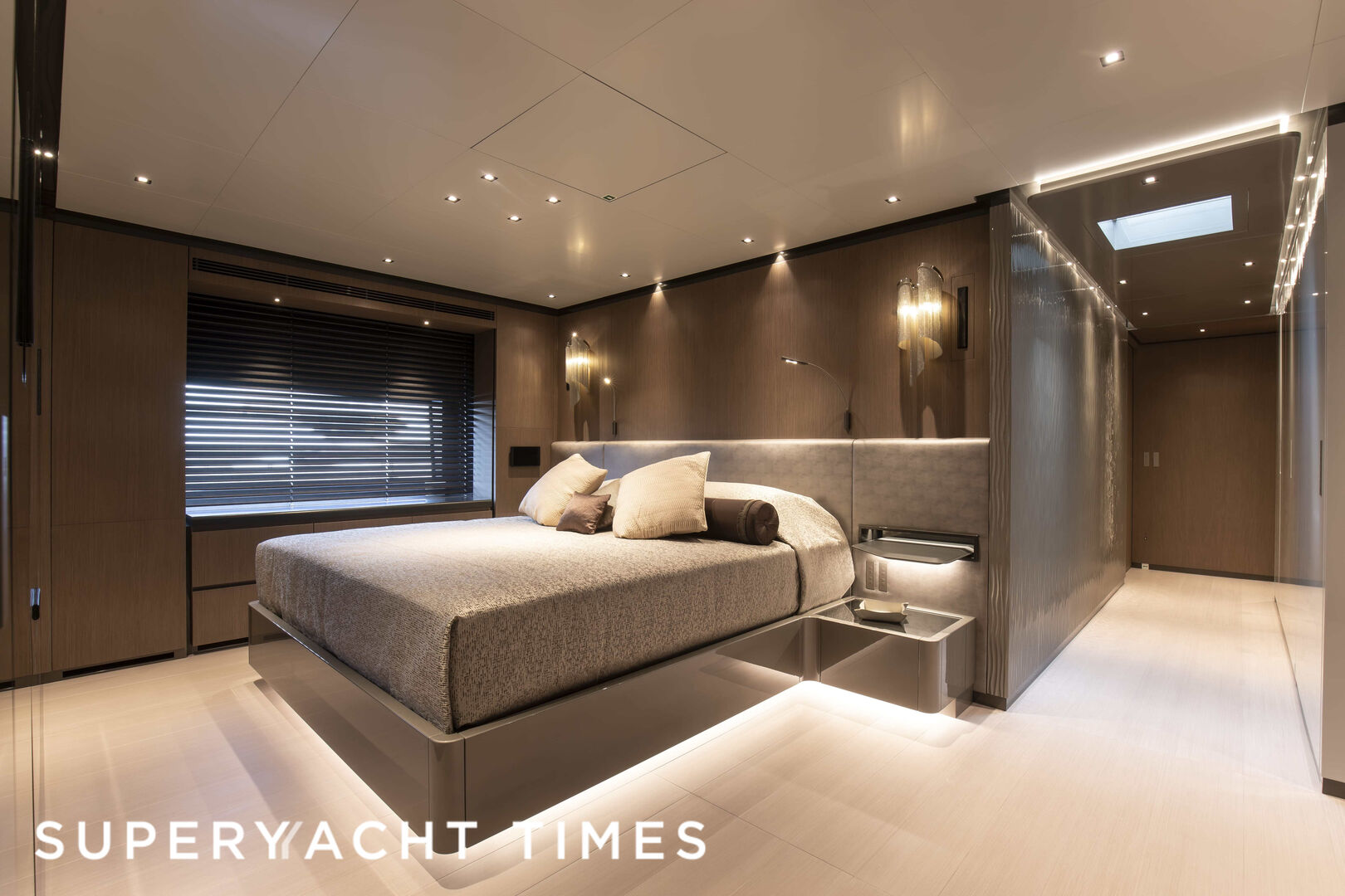 Panam yacht stateroom