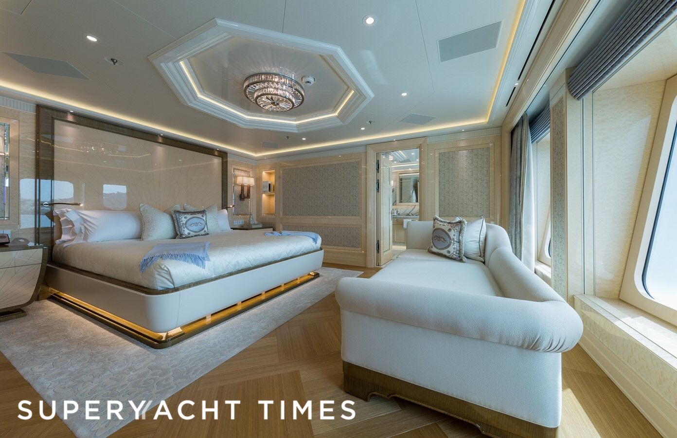 Plvs Vltra yacht stateroom