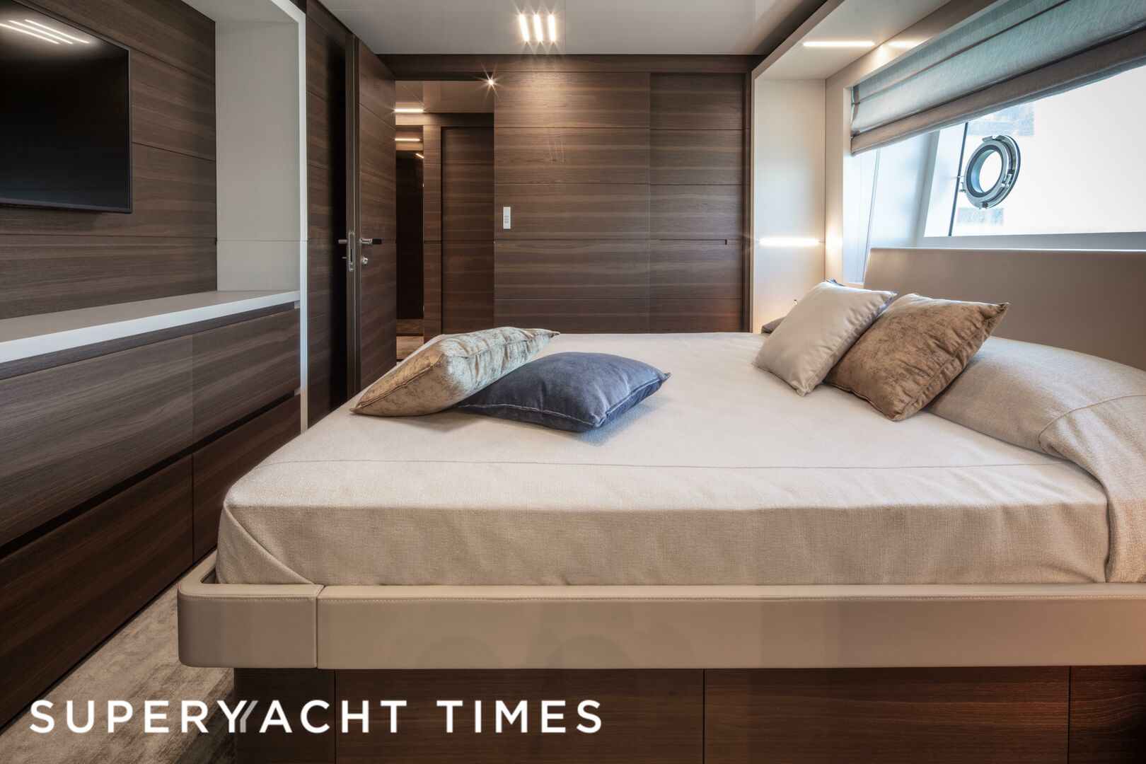 Marea yacht stateroom