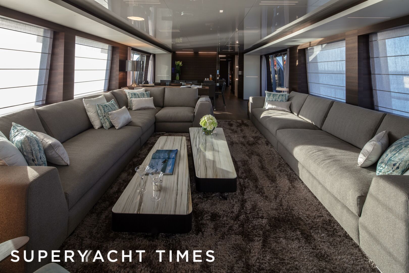Marea yacht saloon