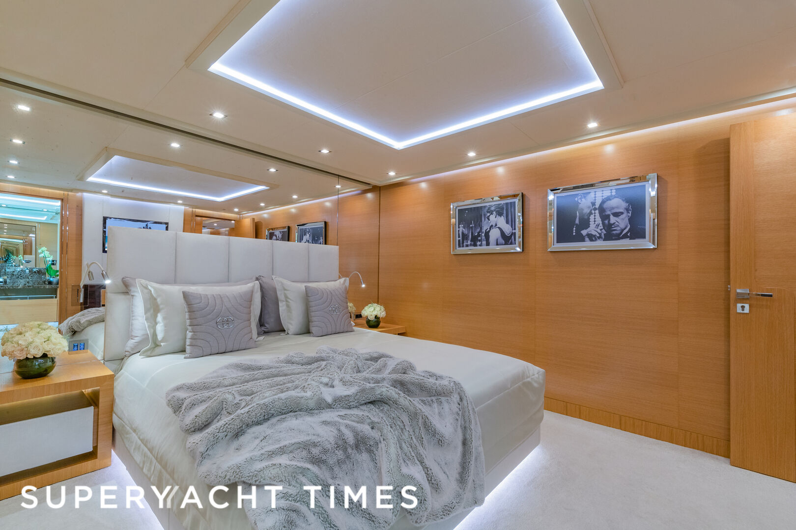DB9 yacht stateroom
