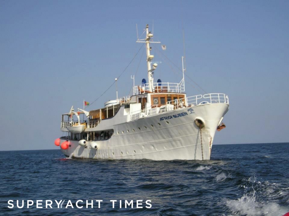 Africa Queen vessel