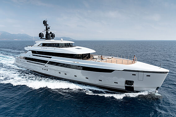 Cloud 9 yacht