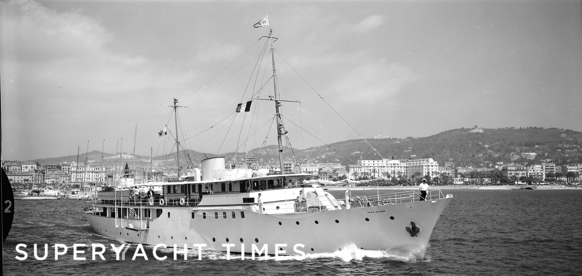 Malahne yacht 