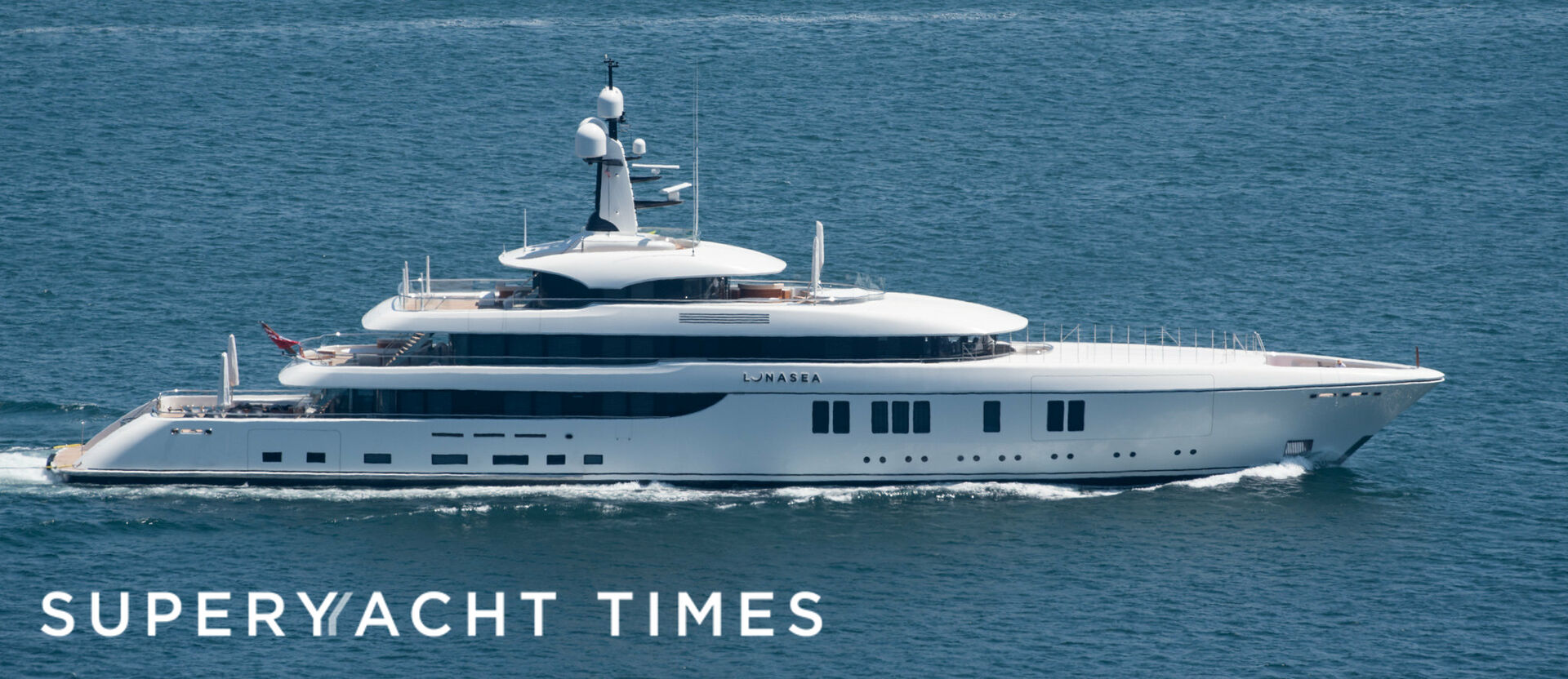 Feadship superyacht Lunasea in the San Diego Bay