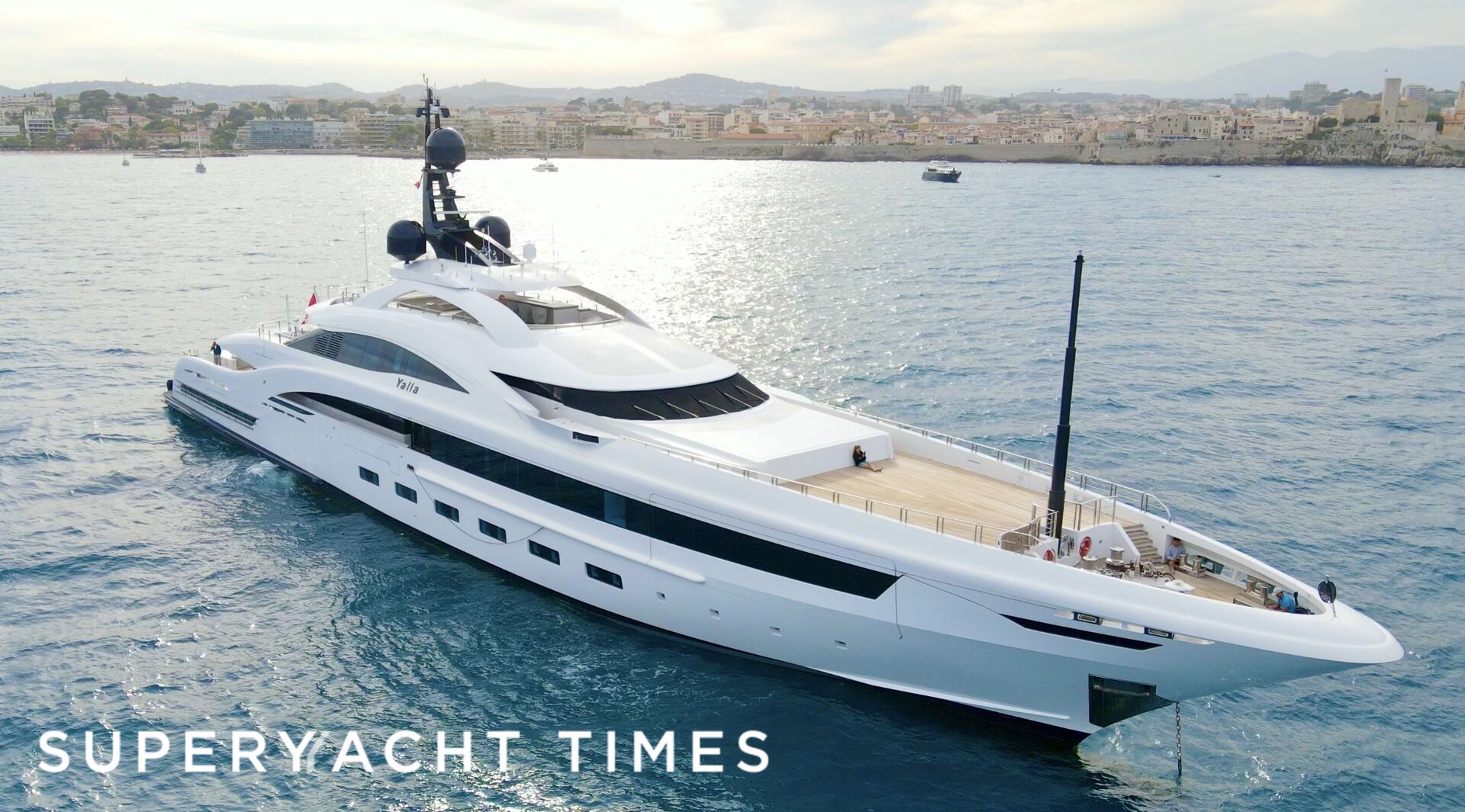 Yalla yacht anchored in Antibes 