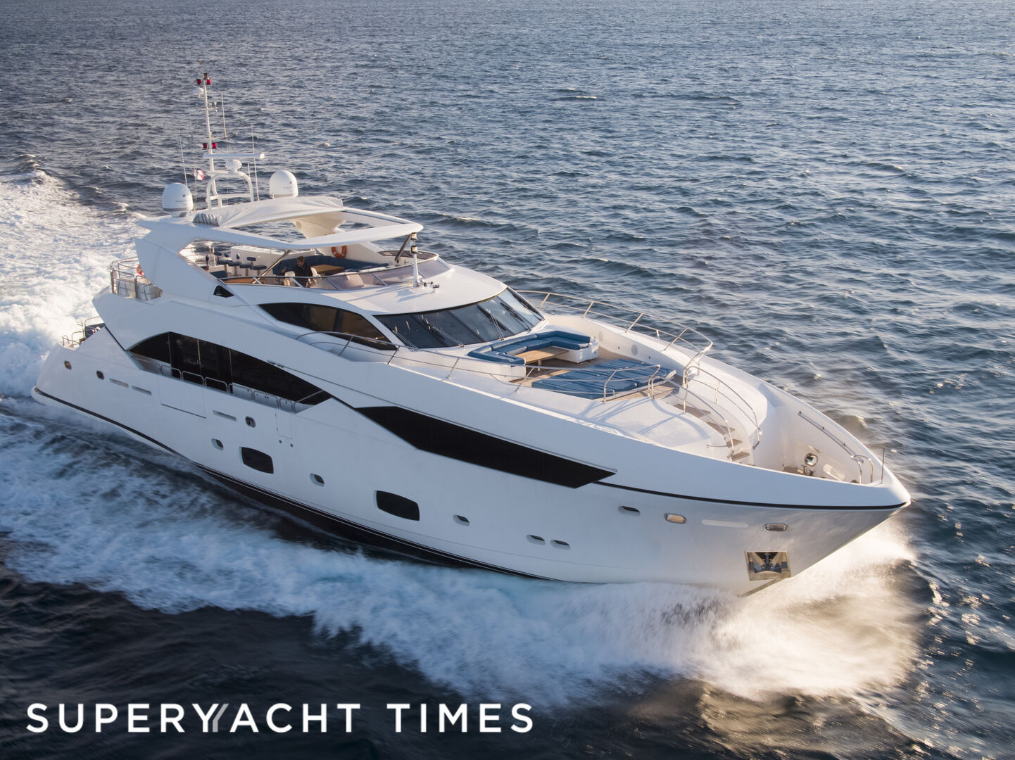 Renewal 2 yacht cruising
