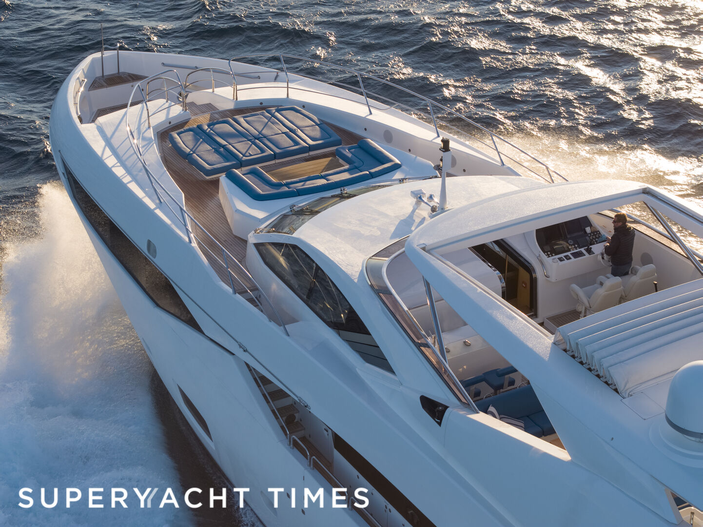 Renewal 2 yacht cruising