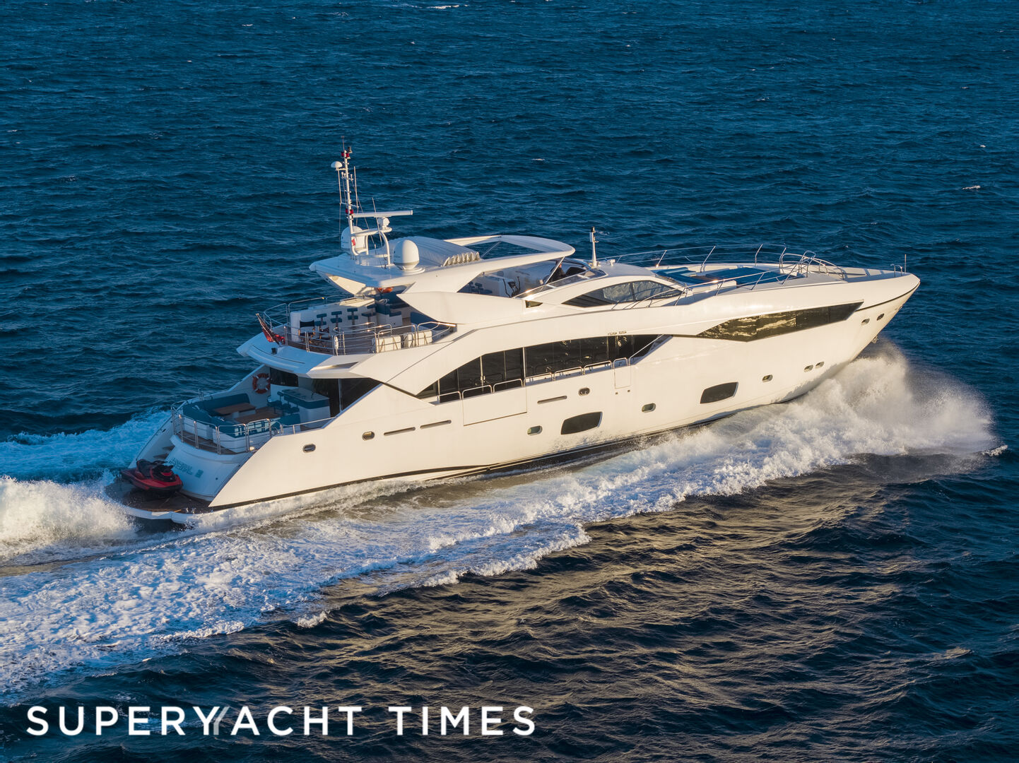Renewal 2 yacht cruising