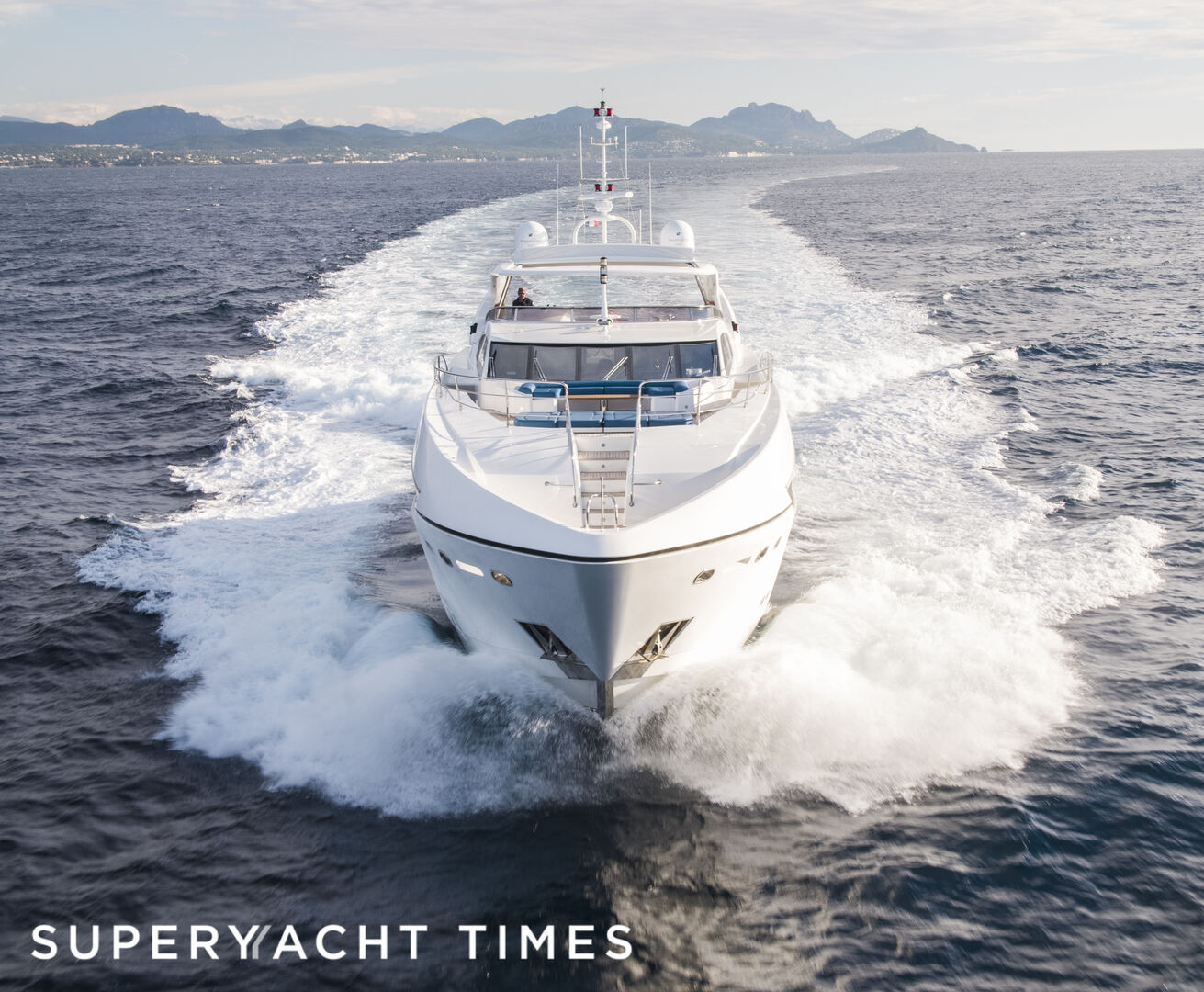 Renewal 2 yacht cruising