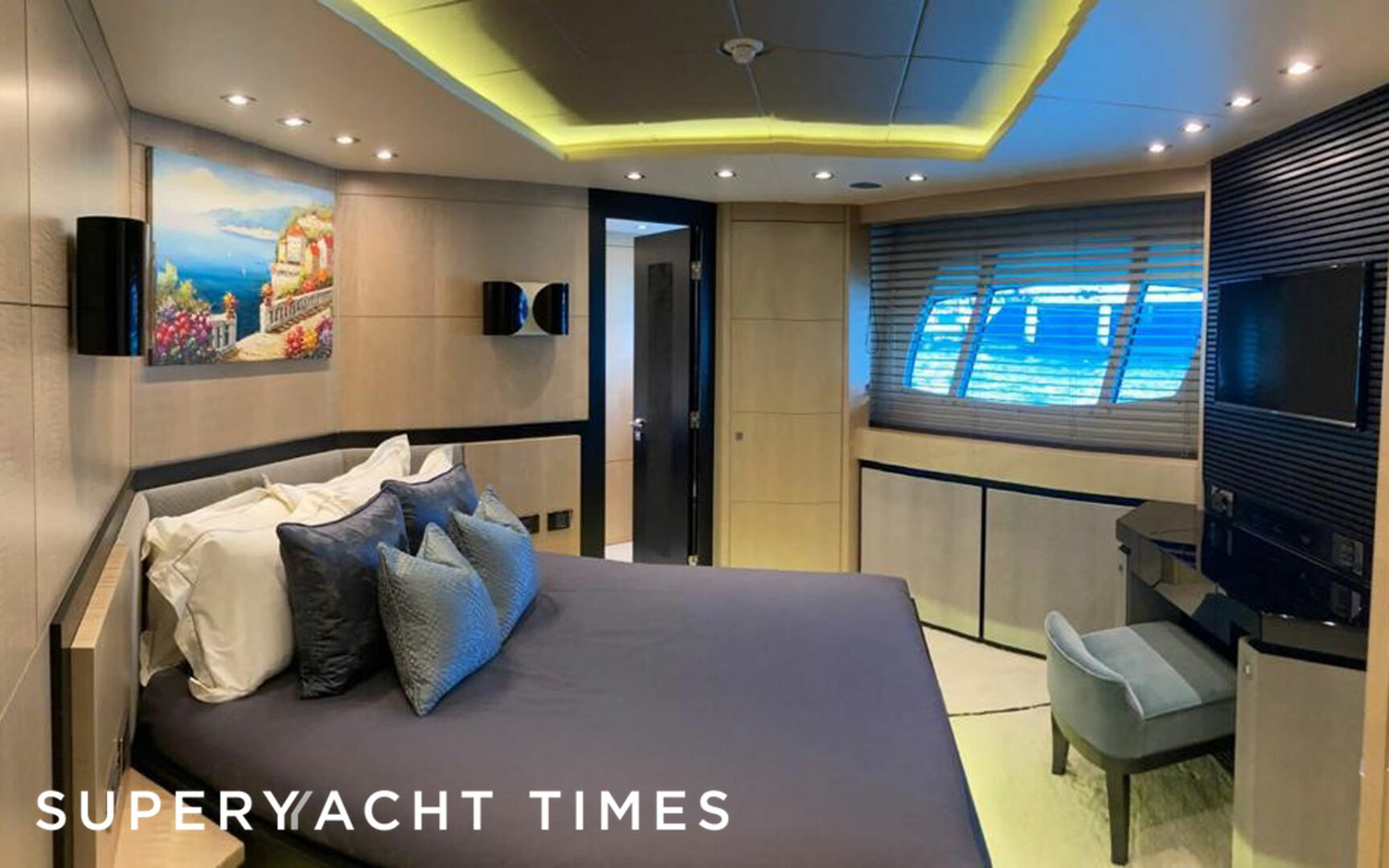 Renewal 2 yacht stateroom