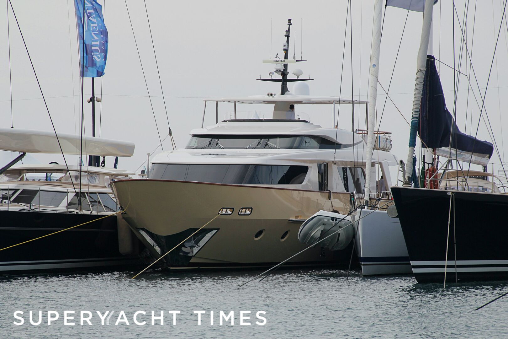 Christina yacht in Port Canto 