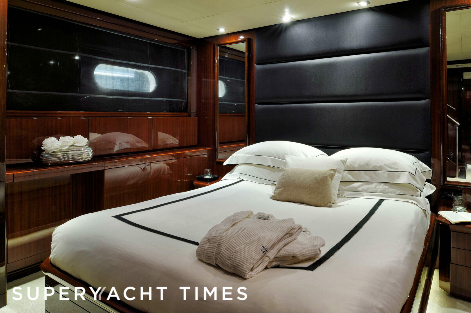 Whipsering Angel yacht stateroom