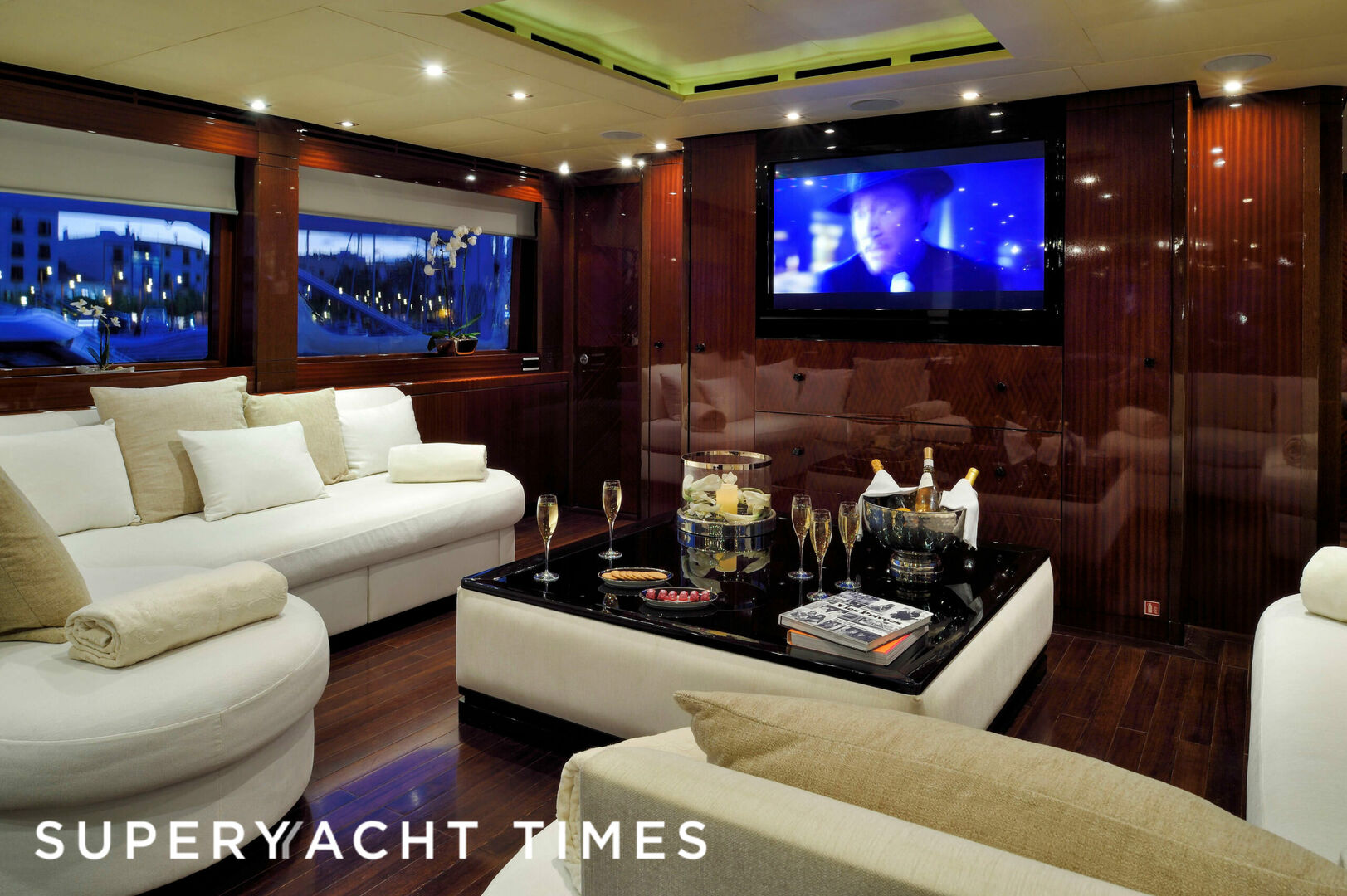 Whipsering Angel yacht saloon