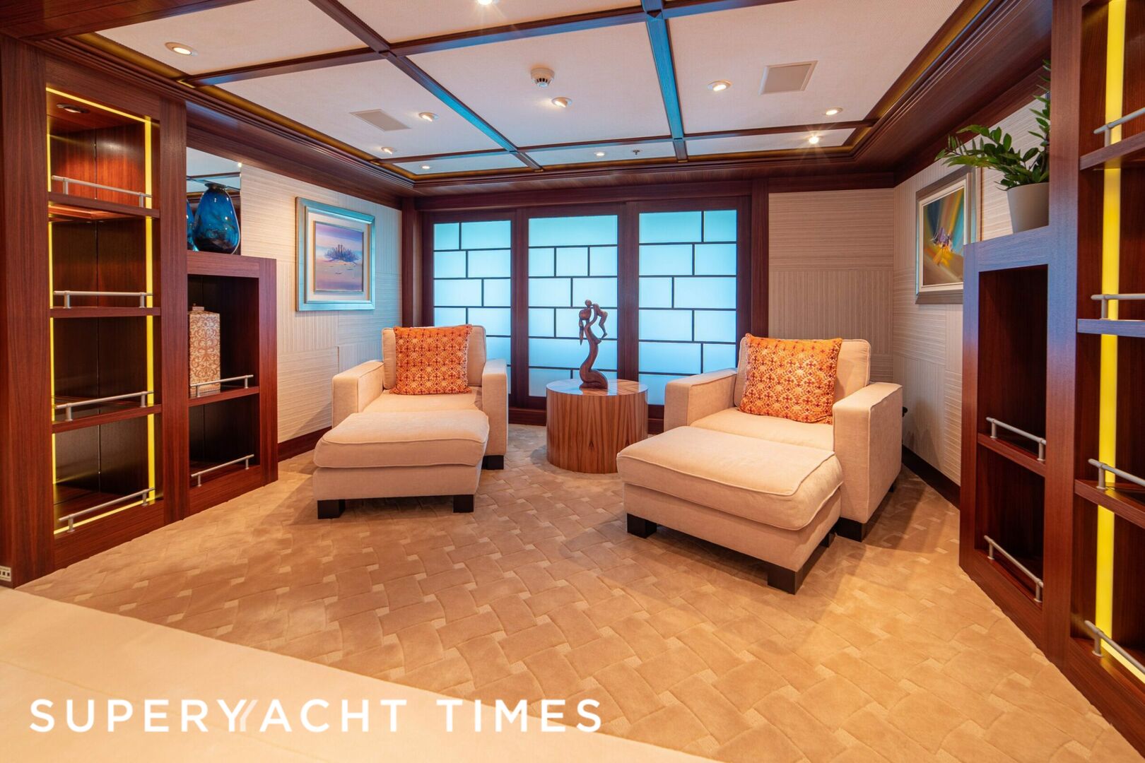 Trident yacht saloon