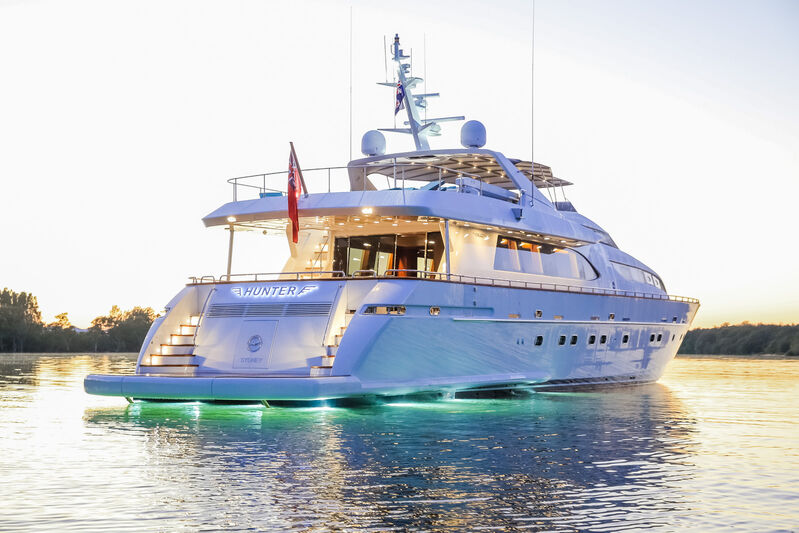 Hunter Yacht For Sale