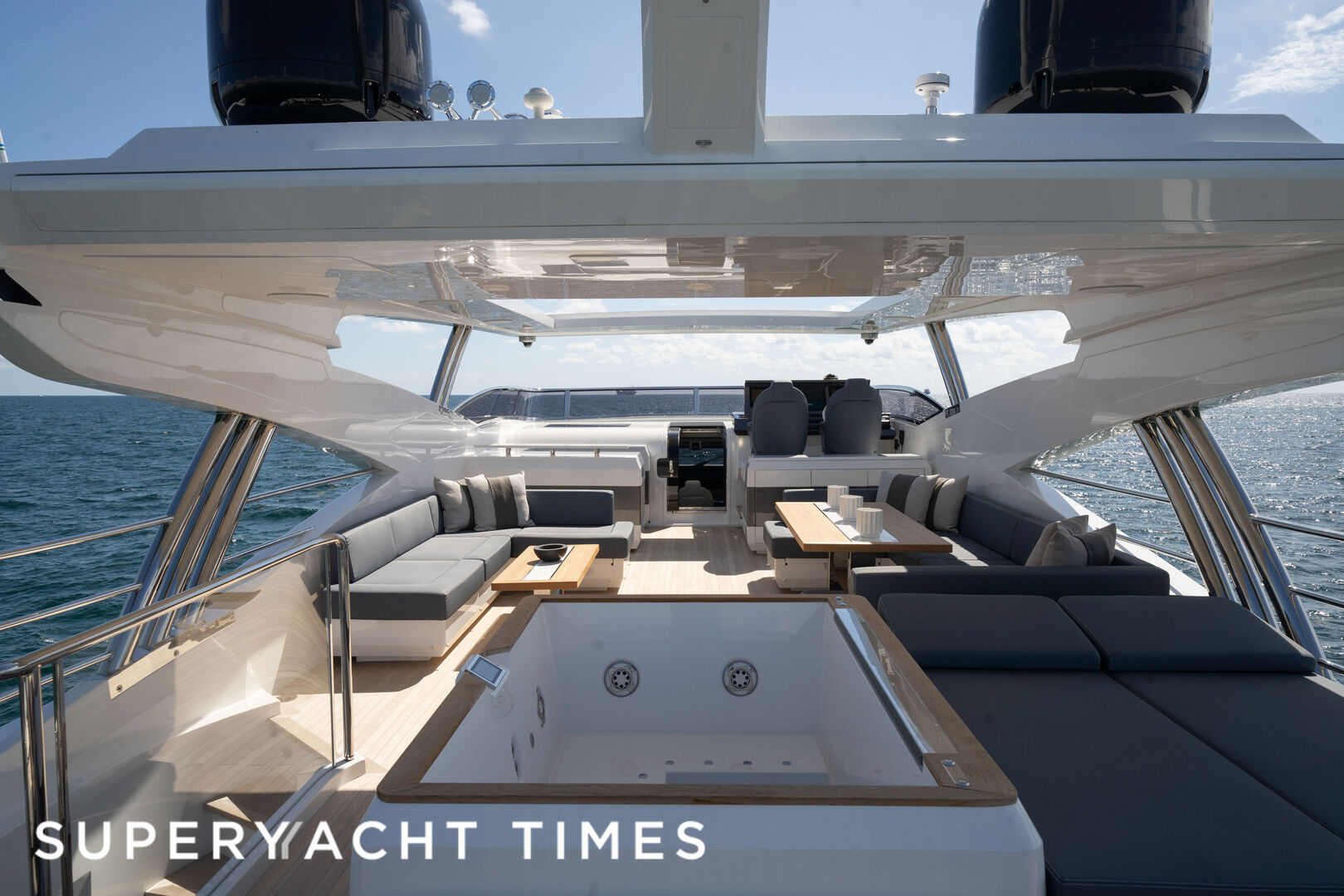 Olivia RB yacht flybridge 