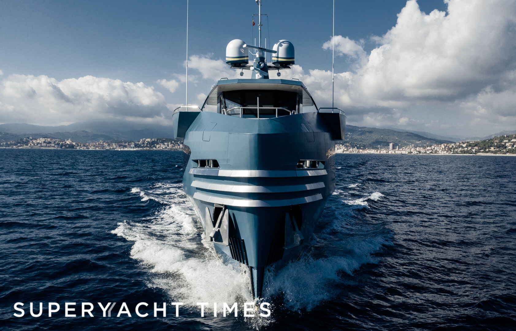 Phi Phantom yacht