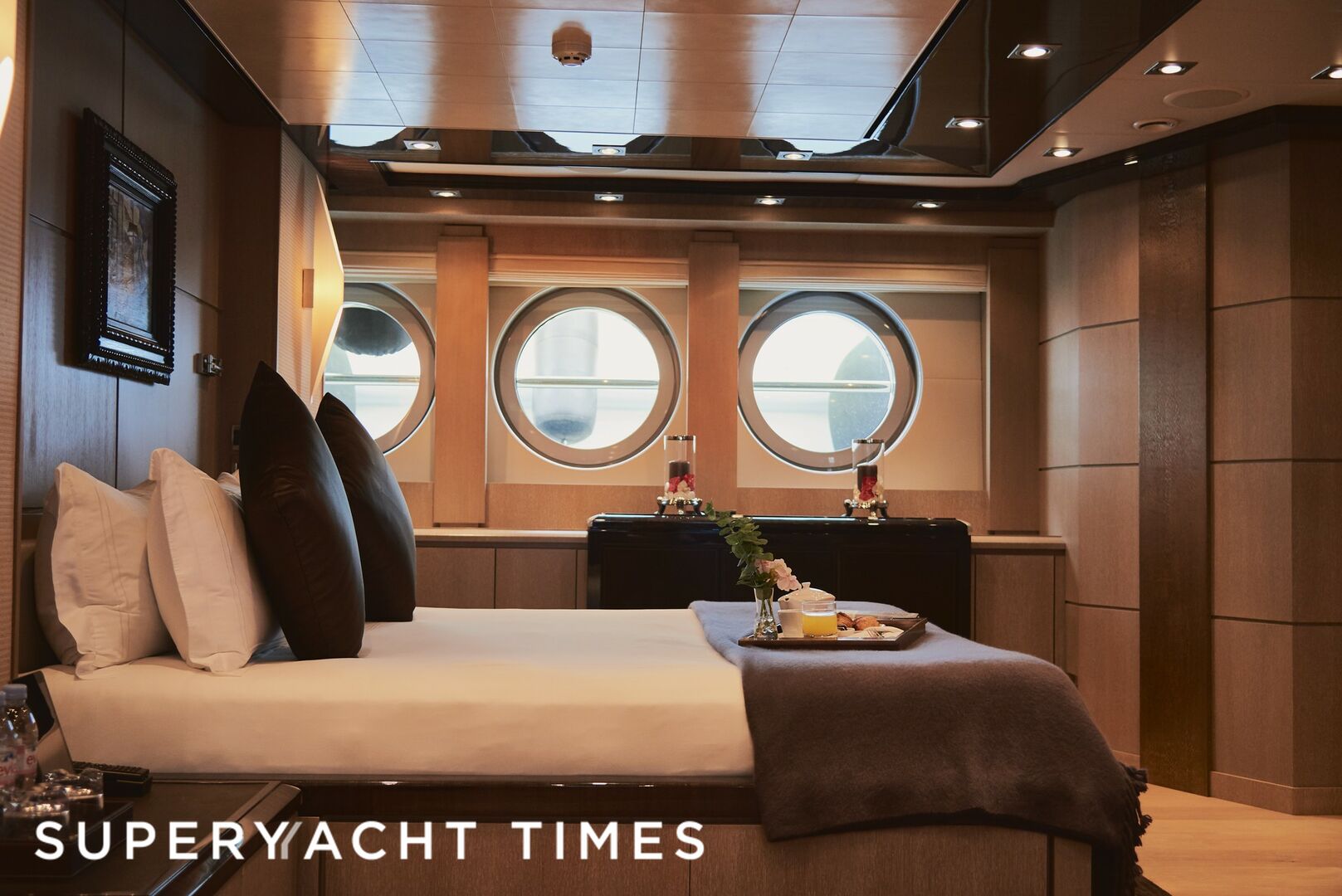 Plus Too yacht stateroom