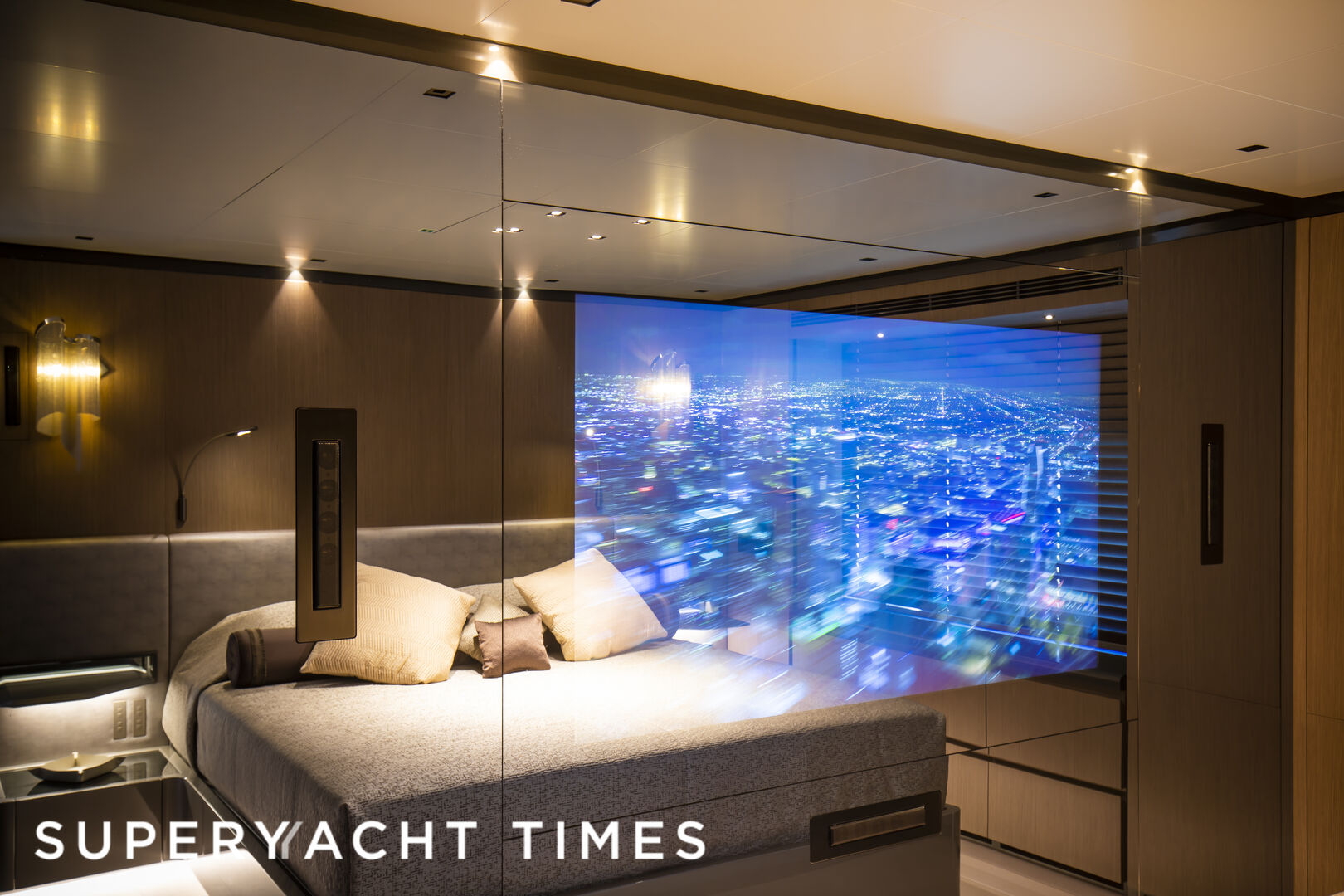 Panam yacht stateroom