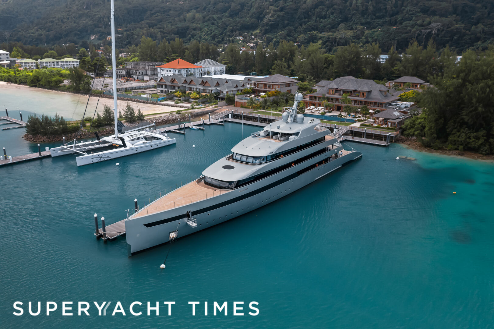 Savannah yacht docked in the Seychelles 