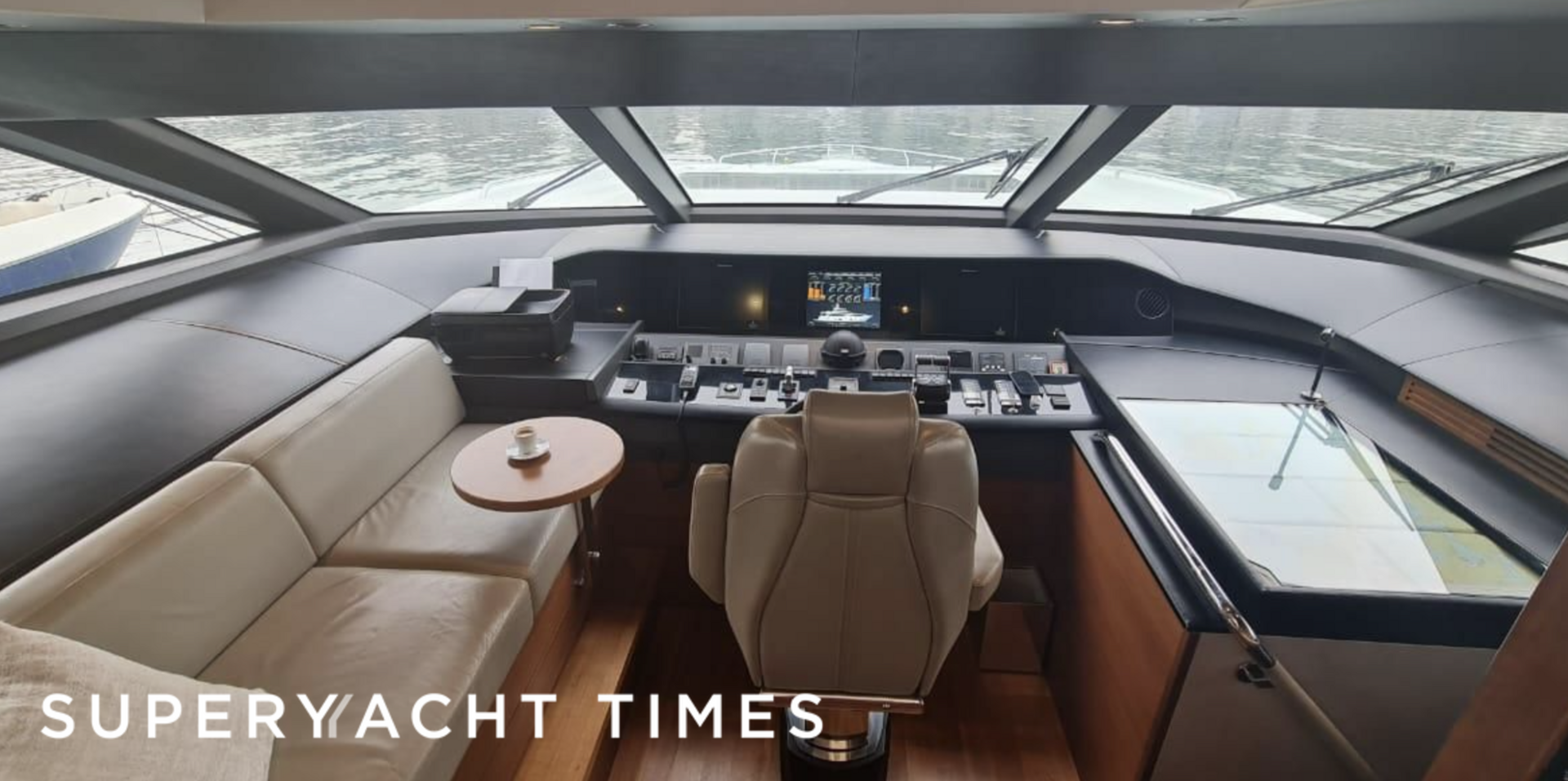 Samaya yacht wheelhouse 