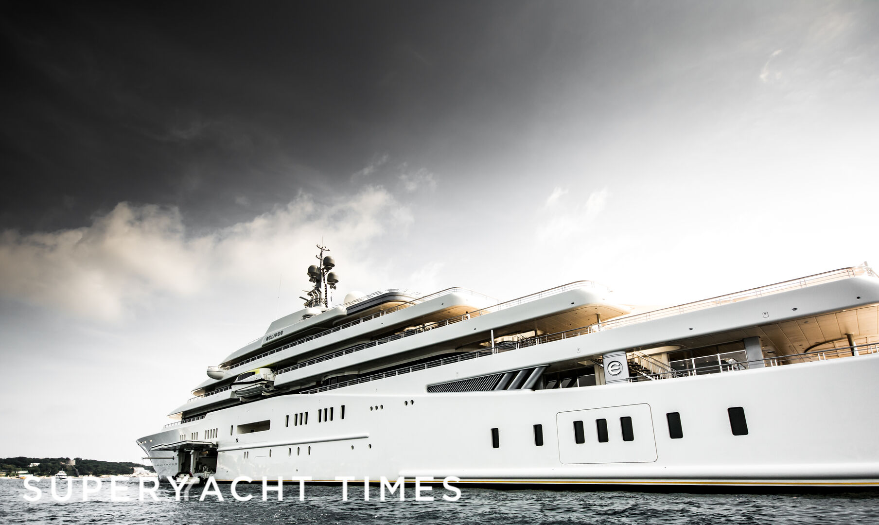 Eclipse yacht | 162.5m Blohm & Voss GmbH 2010