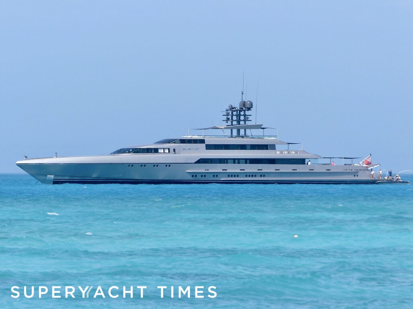 銀ベイ SilverYachts superyacht Silver Fast in the Caribbean