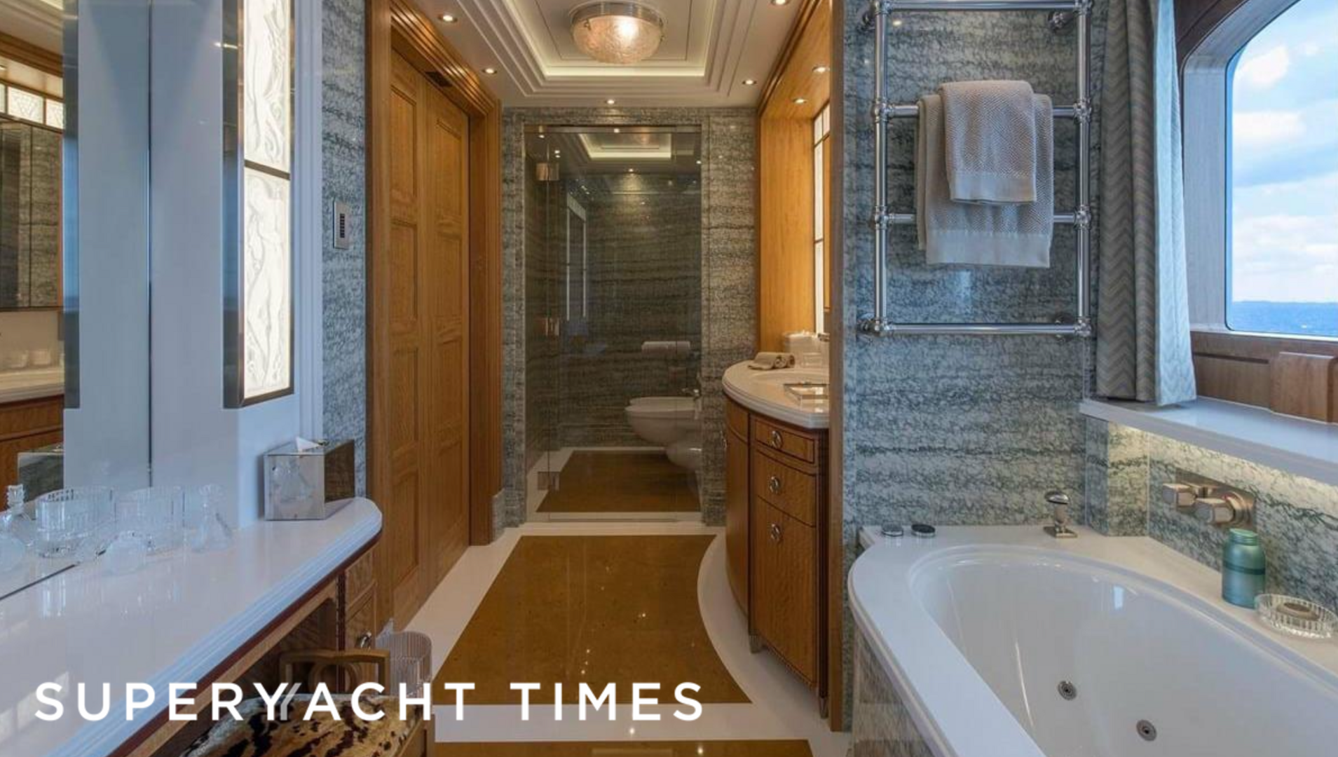 Aurora yacht bathroom 