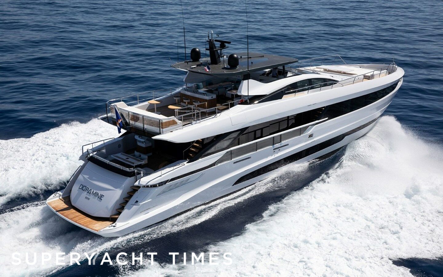 Dopamine yacht cruising