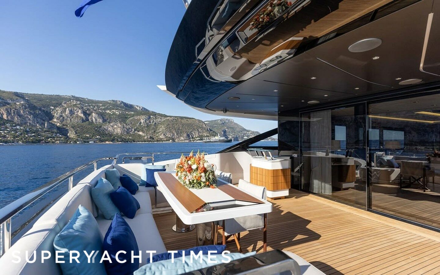 Dopamine yacht deck
