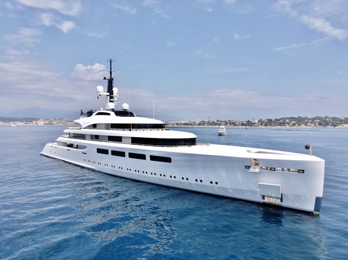 Vava II Superyacht Times