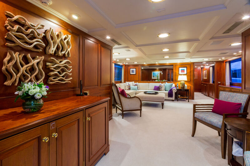 Lady J yacht saloon
