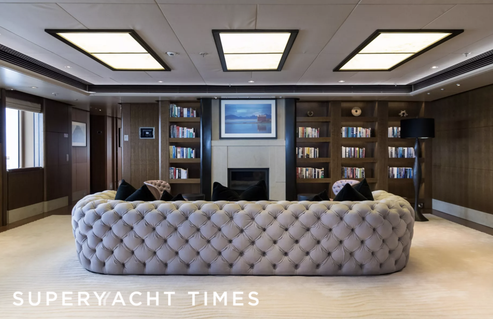 Octopus yacht saloon