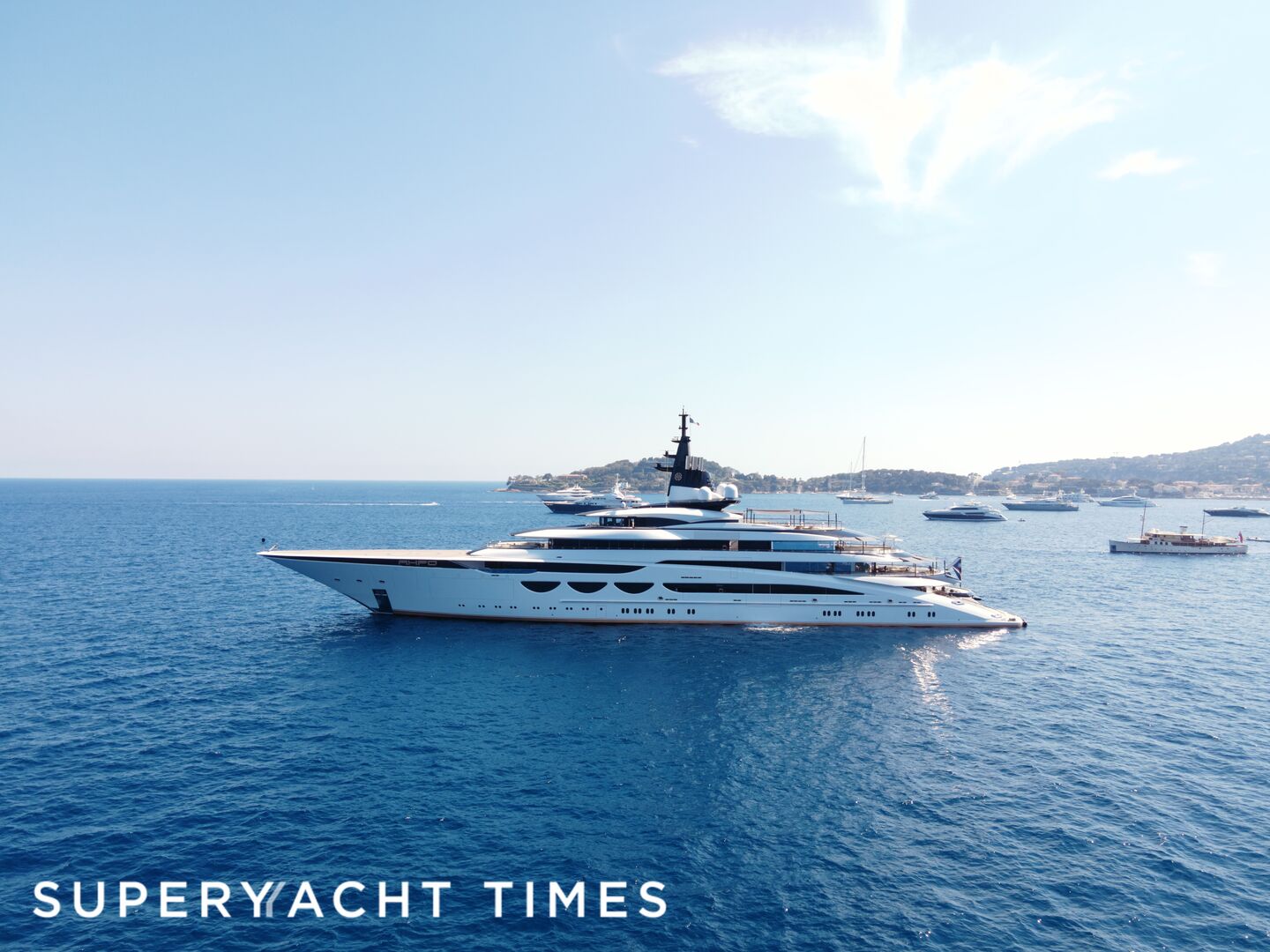 Ahpo yacht anchored in Beaulieu-sur-Mer