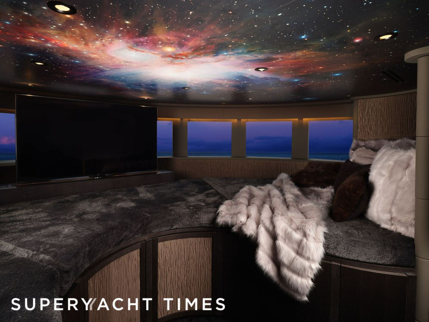Galaxy yacht cinema
