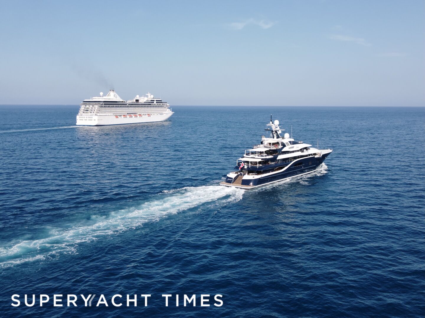 Solandge yacht cruising in Antibes 