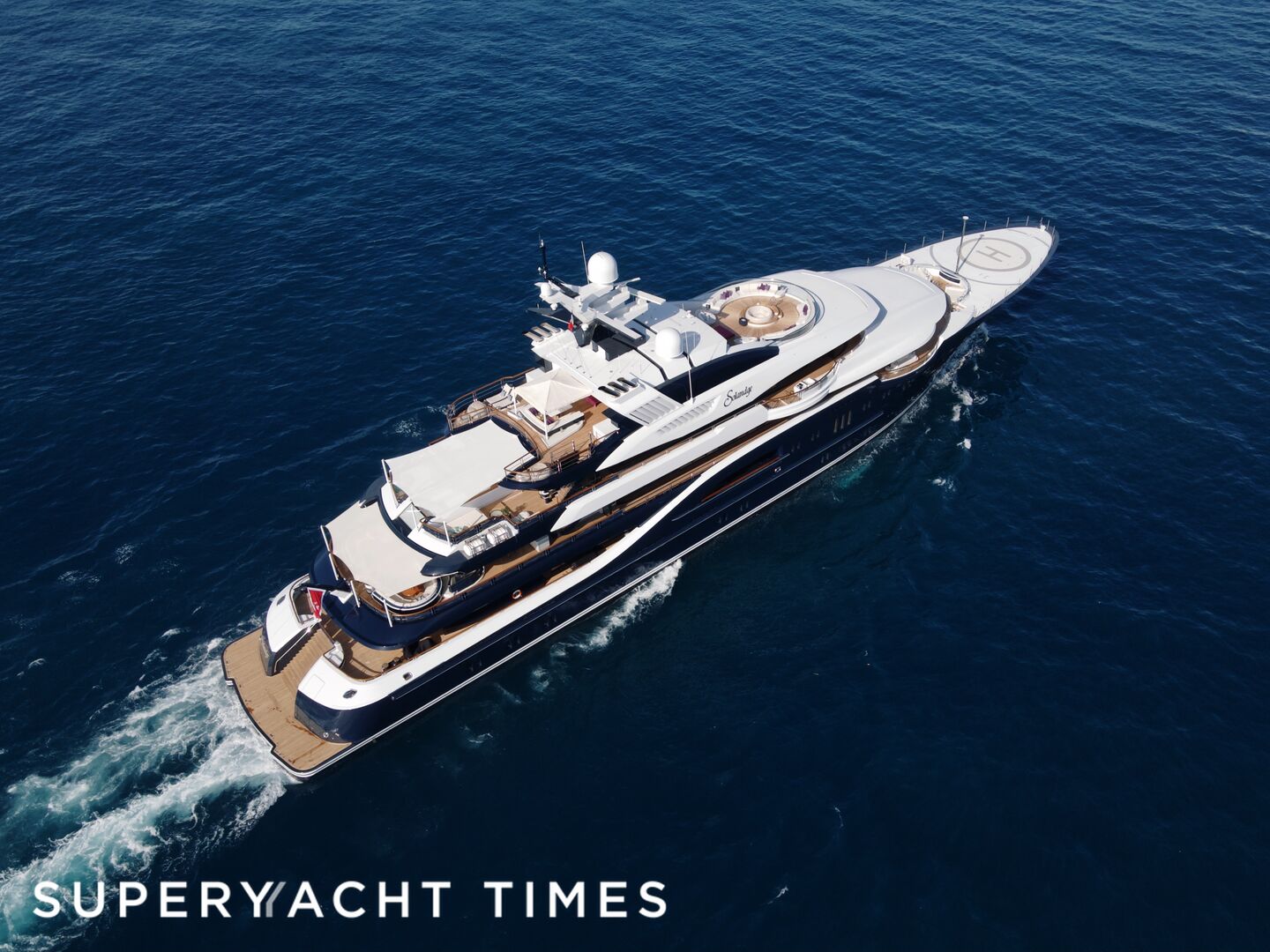 Solandge yacht cruising in Antibes 