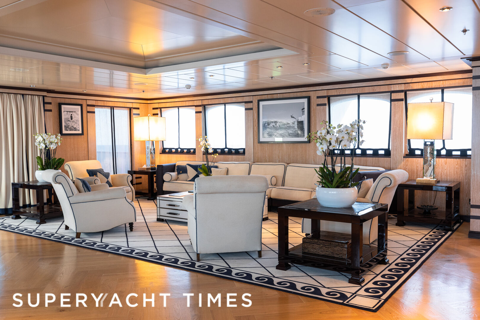 Force Blue yacht saloon