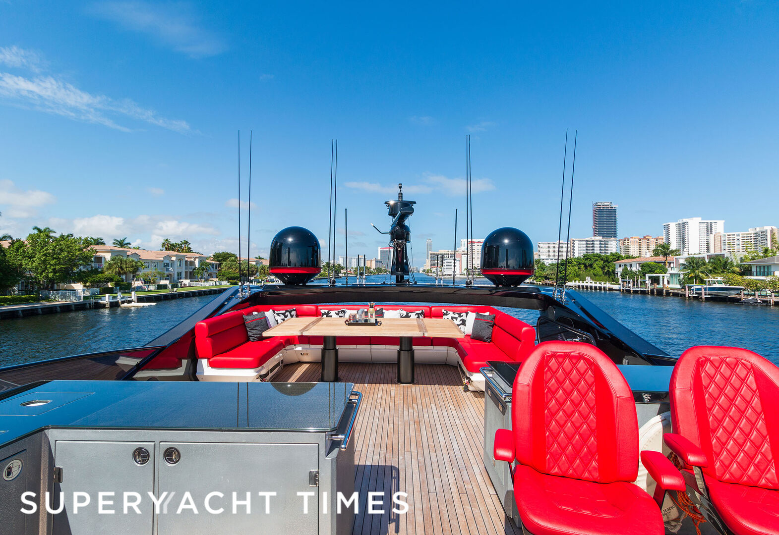 Canelo yacht deck