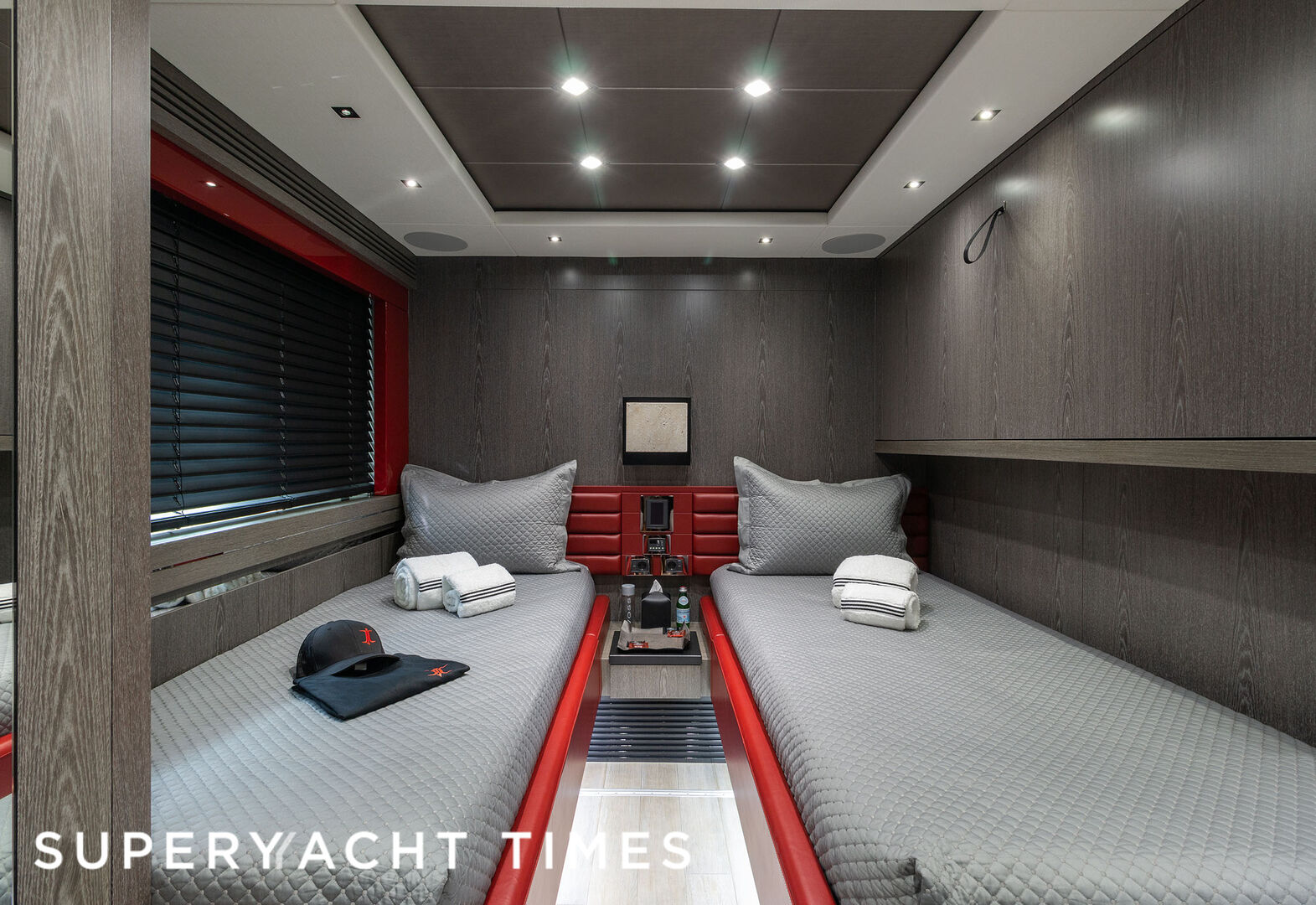 Canelo yacht stateroom 