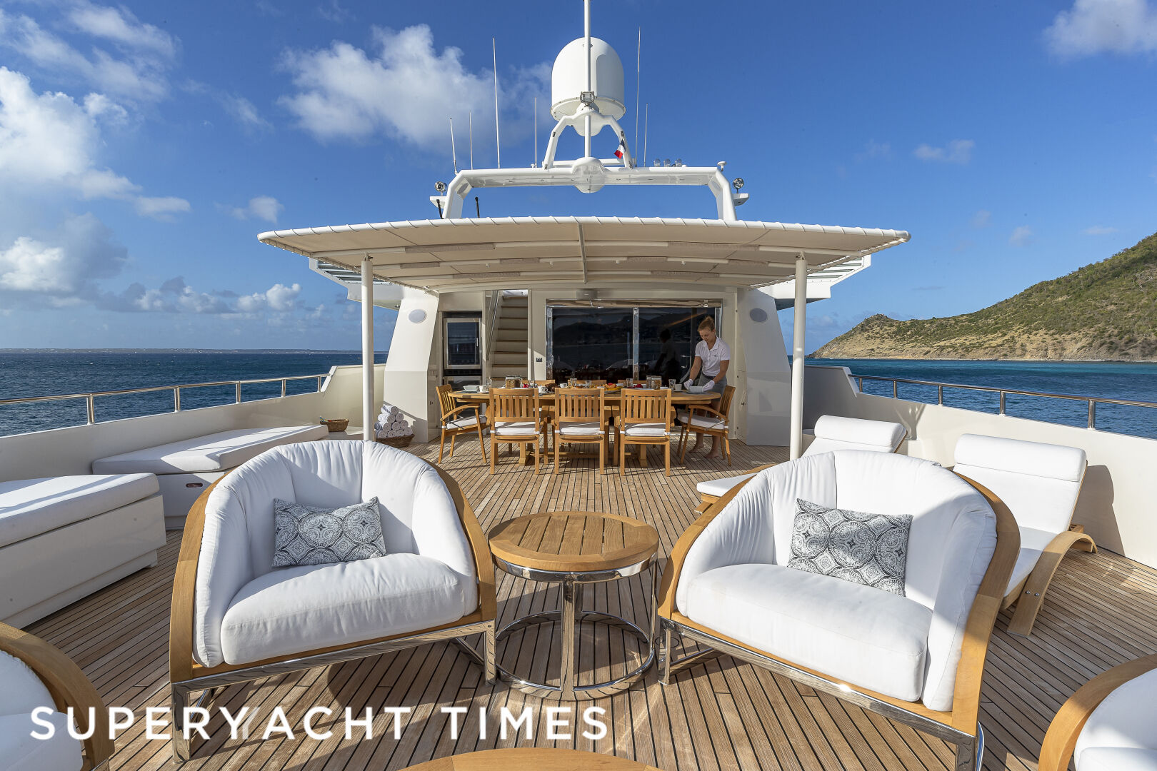Lionshare yacht deck
