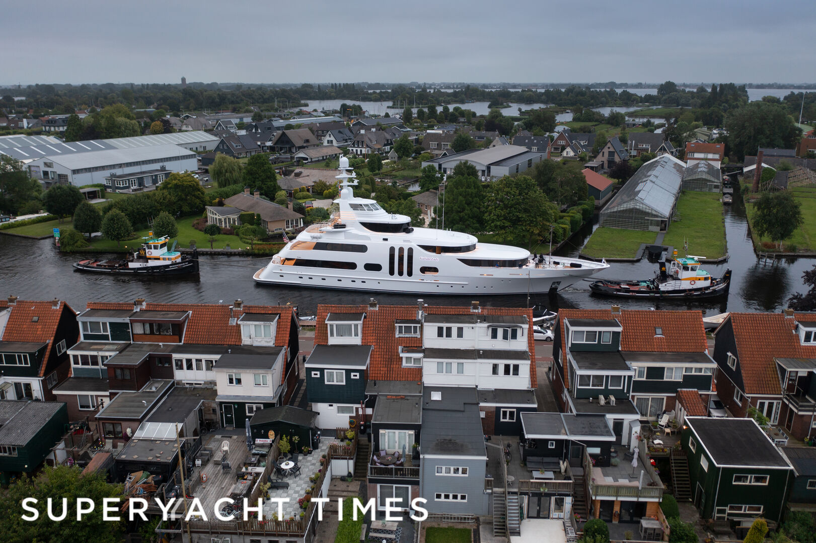 Gallant Lady yacht transport