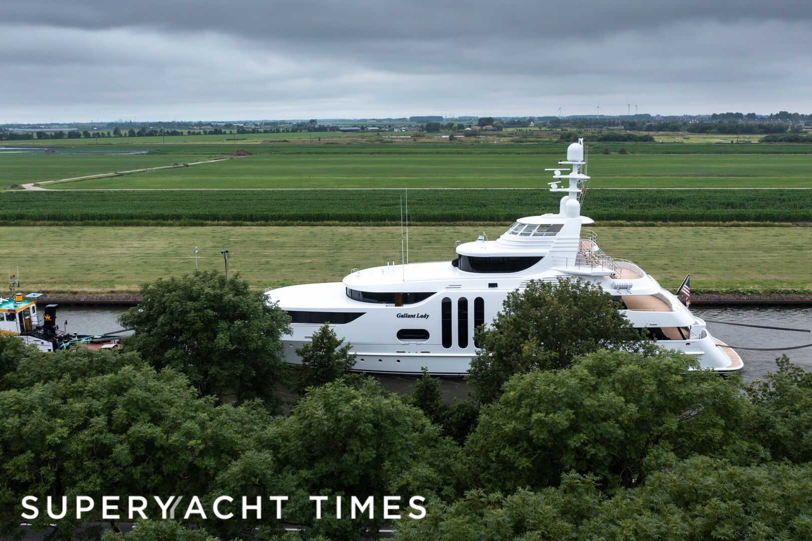 Gallant Lady yacht transport