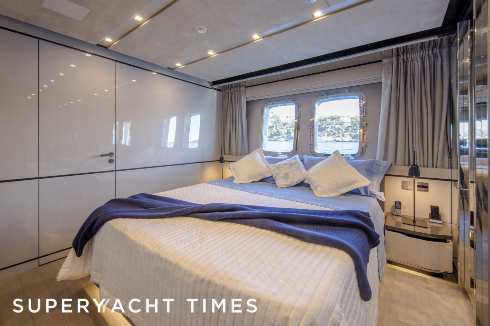 Gelato yacht stateroom