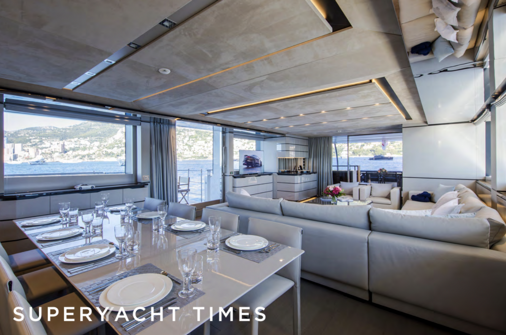 Gelato yacht dining 