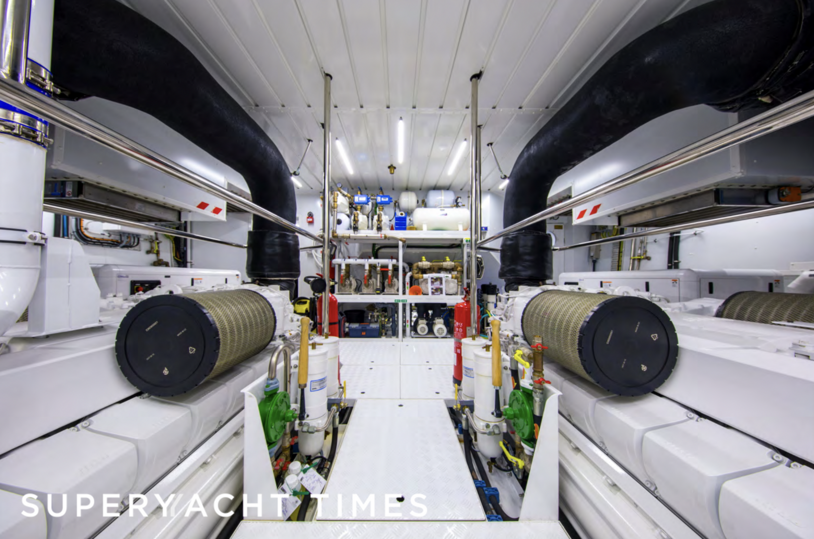 Gelato yacht engine room 
