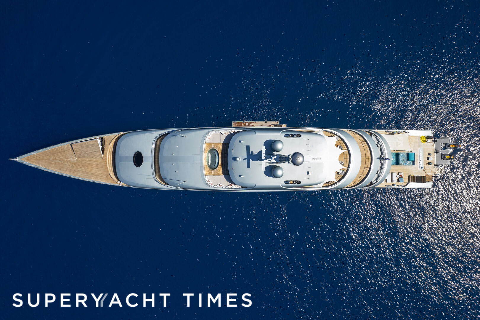 Savannah yacht anchored in Ibiza 
