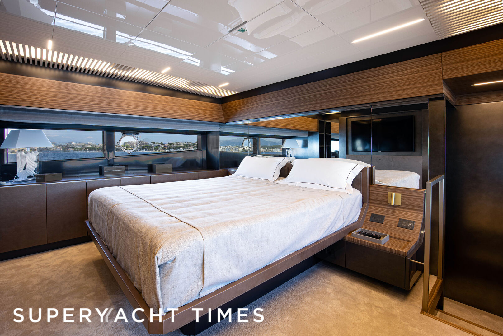 L'Opera yacht stateroom 